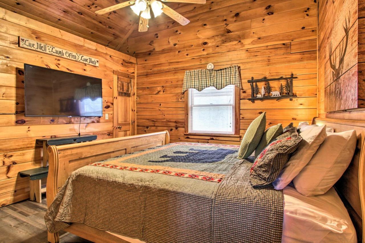 Pigeon Forge Cabin With Hot Tub And Mountain Views! Exterior foto