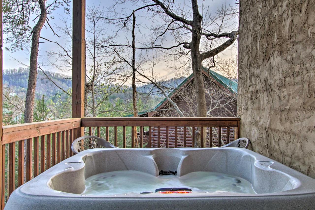 Pigeon Forge Cabin With Hot Tub And Mountain Views! Exterior foto